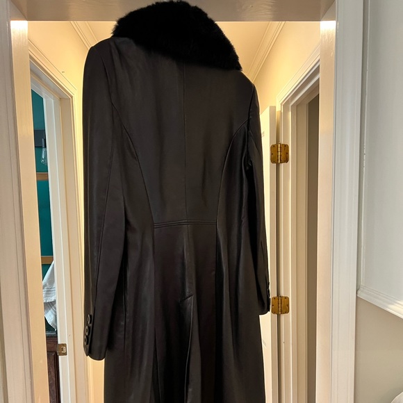 MLC Leather Coat with Faux Fur Collar - Picture 3 of 7